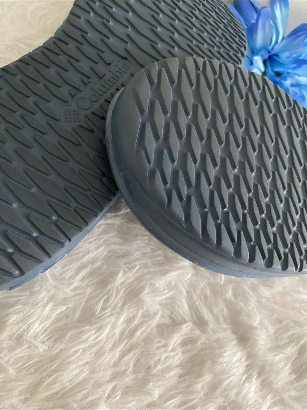 Columbia Men's Dark Blue Foam Flip-Flop Sandals sz 10